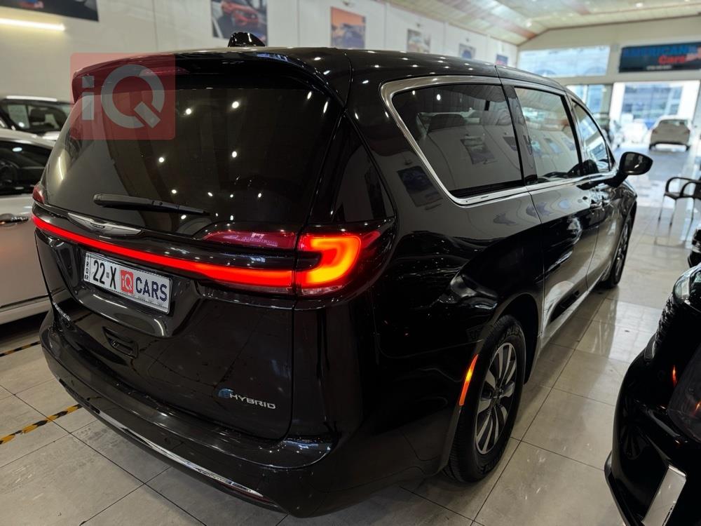 Chrysler Pacifica